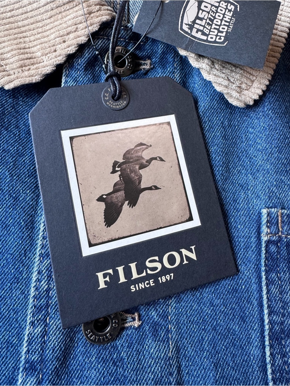 Filson 11-Oz Denim Outfitter In Light Indigo Jacket - Picture 8 of 10